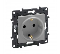 Розетка Legrand Niloe Step алюміній 2к+З 863321