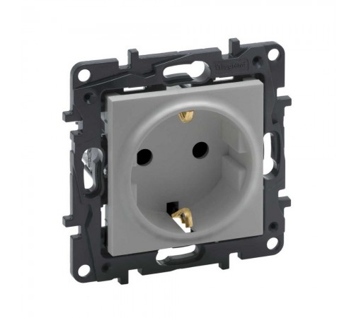 Розетка Legrand Niloe Step алюміній 2к+З 863321 Розетка Legrand Niloe Step алюміній 2к+З 863321