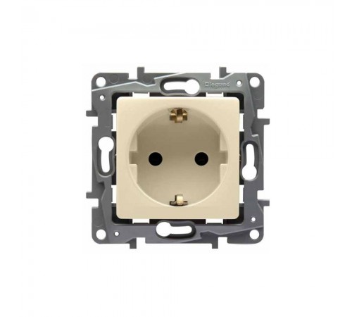 Розетка Legrand ETIKA 2К+З слонова кістка 672321