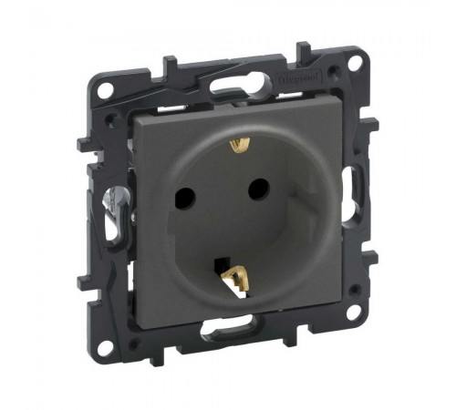 Розетка Legrand Niloe Step сталь 2к+З 863421 Розетка Legrand Niloe Step сталь 2к+З 863421