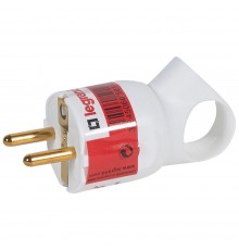 Вилка Legrand біла 2К+З 16А 050190