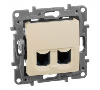 Legrand ETIKA Розетка 2хRJ45 Кат.5е UTP Слонова кістка 672355