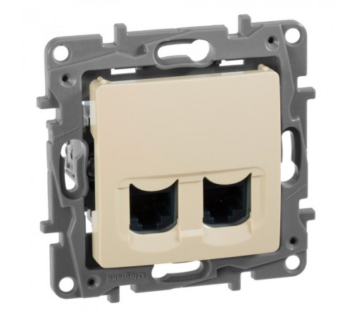 Legrand ETIKA Розетка 2хRJ45 Кат.5е UTP Слонова кістка 672355 Legrand ETIKA Розетка 2хRJ45 Кат.5е UTP Слонова кістка 672355