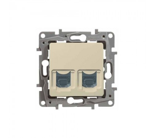 Legrand ETIKA Розетка RJ11+RJ45 кат 5 UTP Слонова кістка 672352