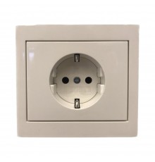 Розетка в зборі Hager Berker K1 полярно-біла K1/47357009S