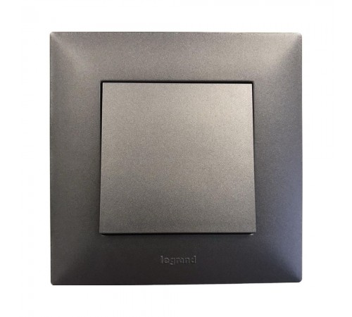 Вимикач в зборі Legrand NILOE STEP сталь NS863401S Вимикач в зборі Legrand NILOE STEP сталь NS863401S