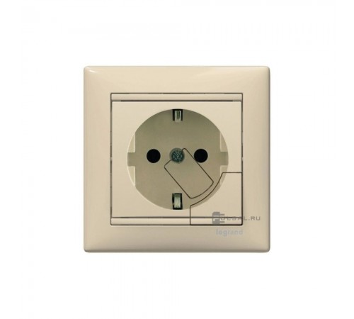 Legrand Valena Classic Pозетка 2К+З з механізмом виштовкування вилки Слонова кістка 774395