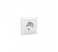 Legrand Valena Classic Розетка 2К+З з рамкою Білий 774423
