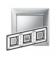 Legrand Valena Classic Рамка 3 пости Алюміній Матовий 770333