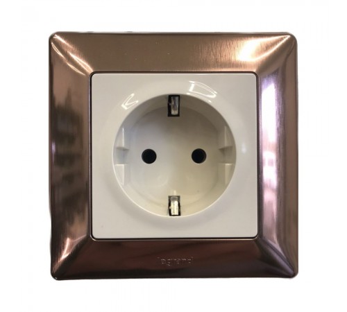 Розетка в зборі Legrand Valena LIFE мідь L754161S-2 Розетка в зборі Legrand Valena LIFE мідь L754161S-2