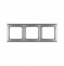 Рамка Legrand Valena Classic алюміній 3 пости 770153