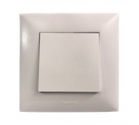 Вимикач в зборі Legrand NILOE STEP білий NS863101S