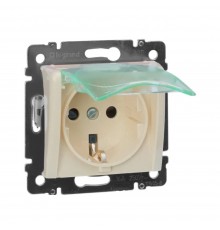 Розетка 2К+З Legrand Valena Classic слонова кістка зі шторками і кришкою 774120