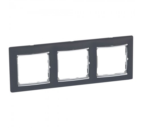 Legrand Valena Classic Рамка 3 пости Нюктюрн срібний штрих 770393 Legrand Valena Classic Рамка 3 пости Нюктюрн срібний штрих 770393